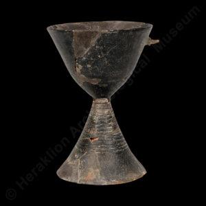 Clay “Pyrgos Ware” cup with incised and burnished decoration from the burial cave of Pyrgos, 3100-2700 BC.