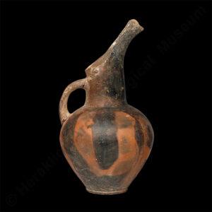 Characteristic “Vasiliki Ware” jug from Vasiliki, Ierapetra, 2400-2200 BC.